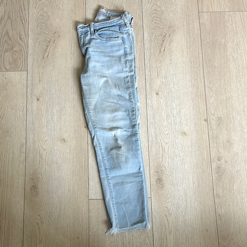 Levi's 724 High Rise Straight Blue Skinny Jeans Classic Denim